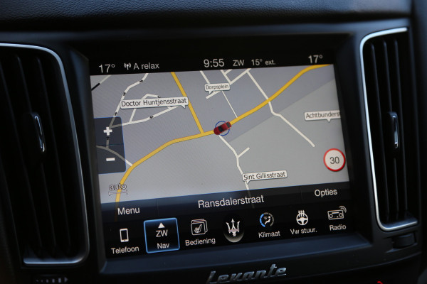 Maserati Levante 3.0 V6 D AWD GranSport Pano Luchtvering Leer Camera Navi LED