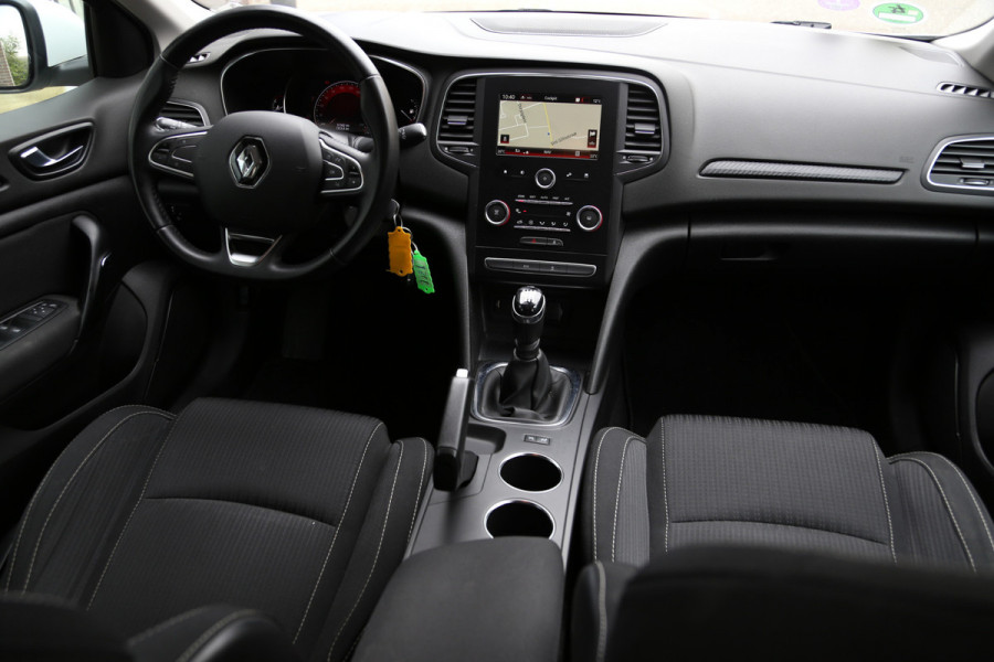 Renault MEGANE Estate 1.3 TCe Zen Navi