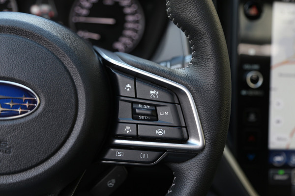 Subaru Crosstrek 2.0ie e-BOXER Aut. Premium Leer Schuifdak LED Camera