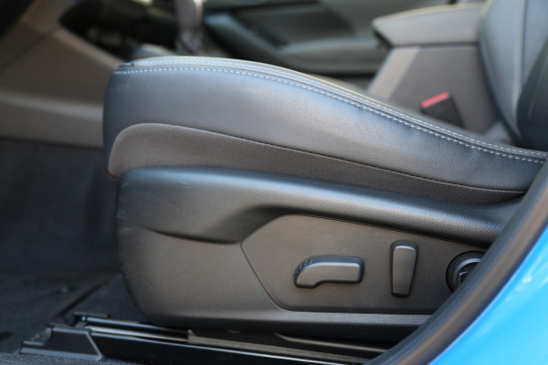 Subaru Crosstrek 2.0ie e-BOXER Aut. Premium Leer Schuifdak LED Camera