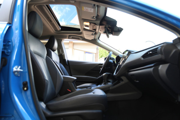Subaru Crosstrek 2.0ie e-BOXER Aut. Premium Leer Schuifdak LED Camera