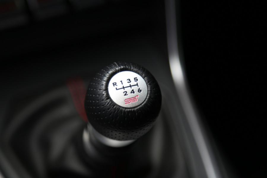 Subaru BRZ 2.4 Sport STI 234pk Navi LED Camera Milltek