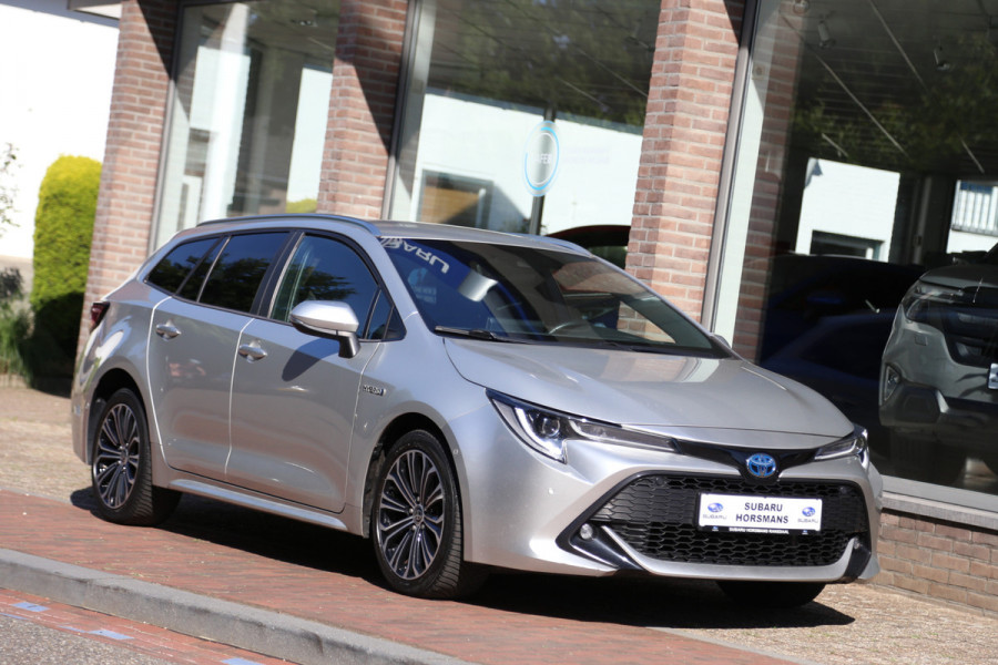 Toyota Corolla Touring Sports 1.8 Hybrid Dynamic Team Navi HuD LED Camera ACC Dodehoek Toyota Corolla Touring Sports 1.8 Hybrid Dynamic Team Navi HuD LED Camera ACC Dodehoek