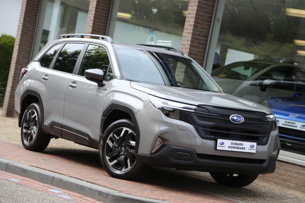 Subaru Forester 2.0i e-BOXER Automaat Comfort Navi Camera ACC LED