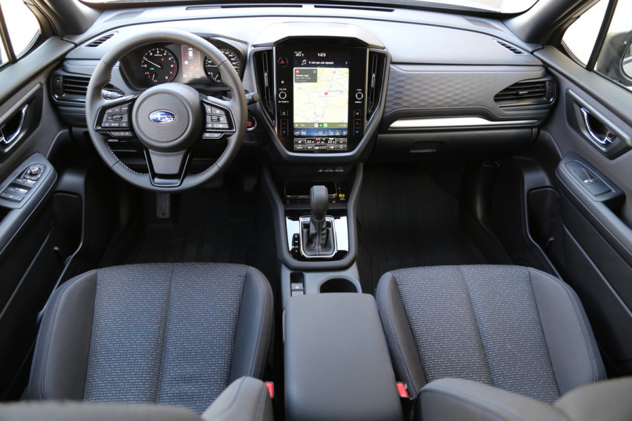 Subaru Forester 2.0i e-BOXER Automaat Comfort Navi Camera ACC LED
