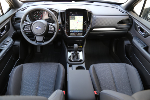 Subaru Forester 2.0i e-BOXER Automaat Comfort Navi Camera ACC LED