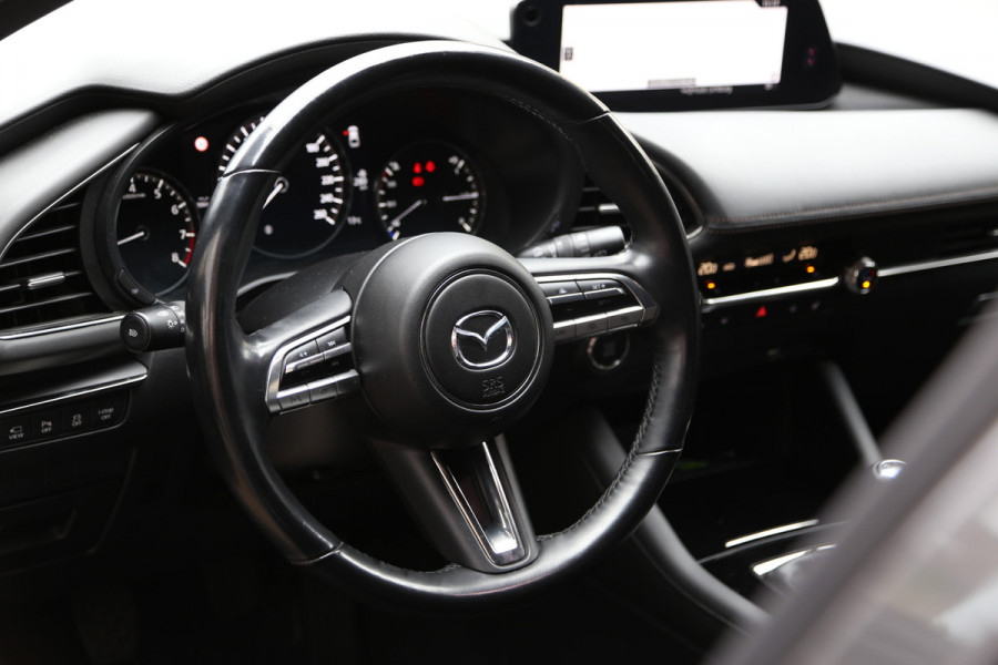 Mazda 3 2.0 e-SkyActiv-G M Hybrid l Luxury Navi HuD ACC BOSE LED 360view