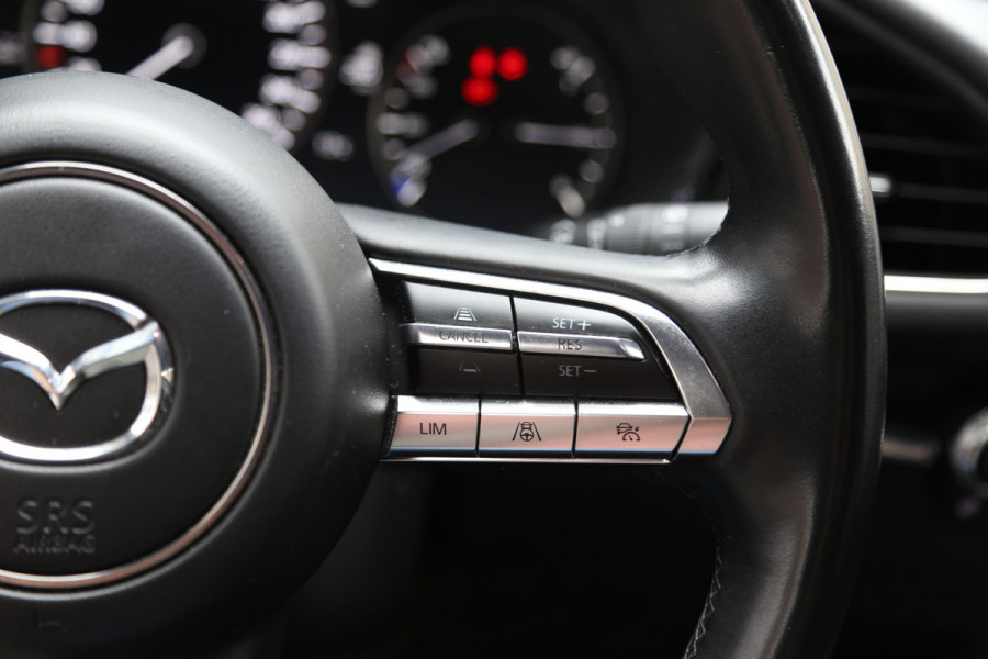 Mazda 3 2.0 e-SkyActiv-G M Hybrid l Luxury Navi HuD ACC BOSE LED 360view