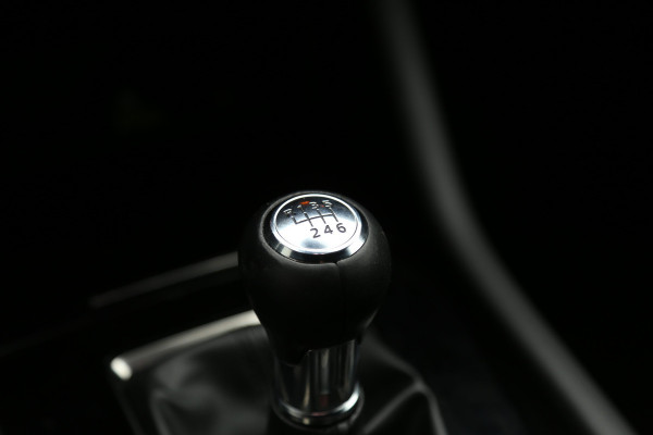 Mazda 3 2.0 e-SkyActiv-G M Hybrid l Luxury Navi HuD ACC BOSE LED 360view