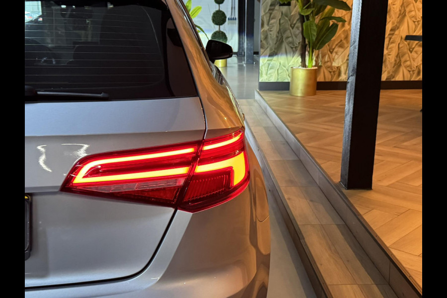 Audi A3 Sportback 1.5 TFSI CoD Sport Garantie StoelVW Cruise Navi PDC Clima Dab Led Rijklaar Audi A3 Sportback 1.5 TFSI CoD Sport Garantie StoelVW Cruise Navi PDC Clima Dab Led Rijklaar
