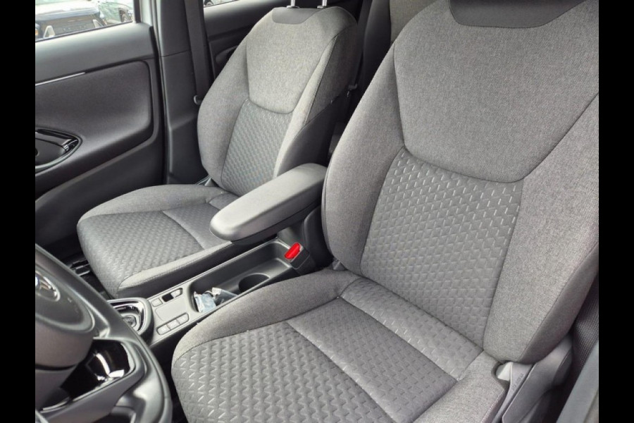 Toyota Yaris 1.5 HYBR 130 DYNAMIC WINTER