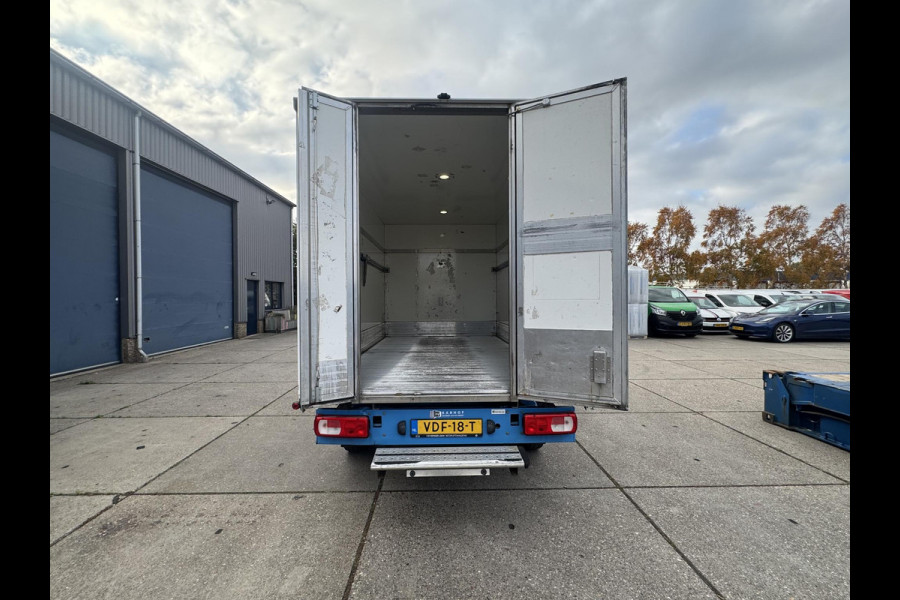 Volkswagen Crafter 35 2.0 TDI L4 Trendline L4H3 BAKWAGEN MET DEUREN / EURO 6 / N.A.P / DEALER ONDERHOUDEN