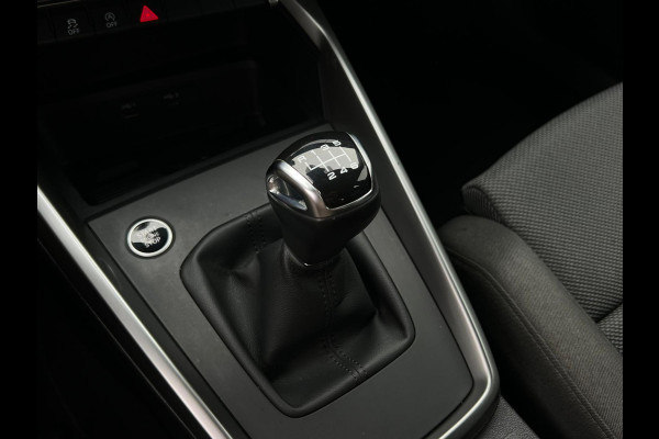 Audi A3 Sportback 35 TFSI Business edition NL AUTO | PDC | CARPLAY |
