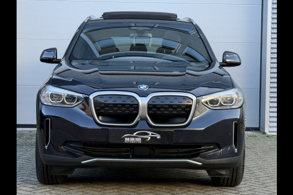 BMW iX3 Executive 80 kWh | SOH 98% | Panoramadak | Memory stoelen | Dodehoek detectie BMW iX3 Executive 80 kWh | SOH 98% | Panoramadak | Memory stoelen | Dodehoek detectie