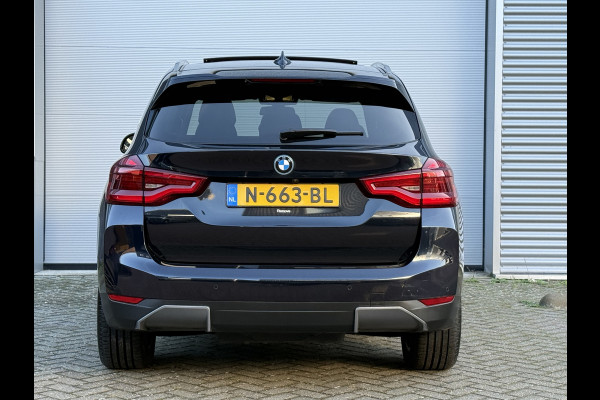 BMW iX3 Executive 80 kWh | SOH 98% | Panoramadak | Memory stoelen | Dodehoek detectie BMW iX3 Executive 80 kWh | SOH 98% | Panoramadak | Memory stoelen | Dodehoek detectie