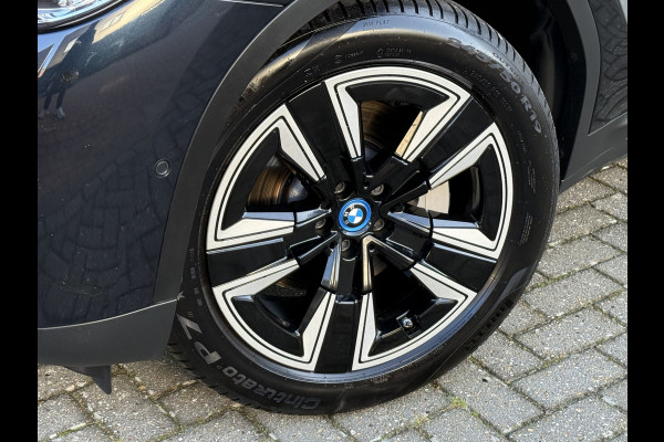 BMW iX3 Executive 80 kWh | SOH 98% | Panoramadak | Memory stoelen | Dodehoek detectie BMW iX3 Executive 80 kWh | SOH 98% | Panoramadak | Memory stoelen | Dodehoek detectie