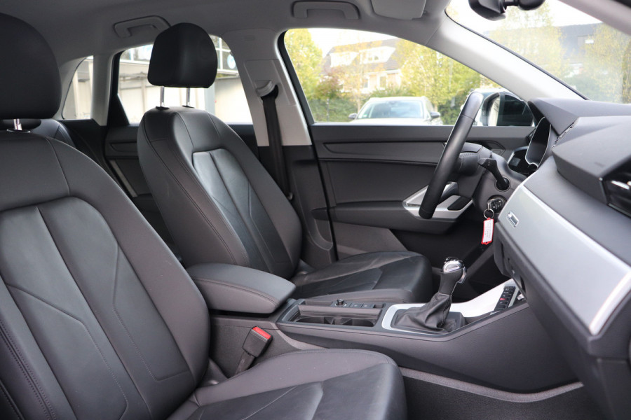 Audi Q3 45 TFSI e Hybride Leder Cruise Navi