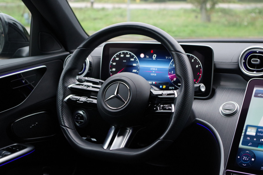 Mercedes-Benz C-Klasse 300 AMG Line 259 PK, Sfeerverlichting, Camera, Leder, MBUX, LED