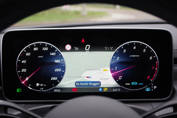 Mercedes-Benz C-Klasse 300 AMG Line 259 PK, Sfeerverlichting, Camera, Leder, MBUX, LED