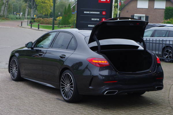 Mercedes-Benz C-Klasse 300 AMG Line 259 PK, Sfeerverlichting, Camera, Leder, MBUX, LED