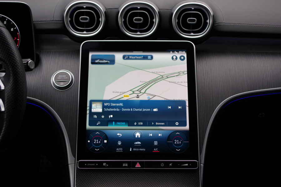 Mercedes-Benz C-Klasse 300 AMG Line 259 PK, Sfeerverlichting, Camera, Leder, MBUX, LED