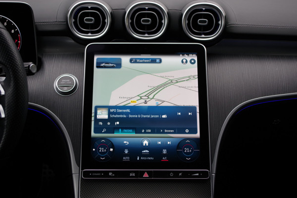 Mercedes-Benz C-Klasse 300 AMG Line 259 PK, Sfeerverlichting, Camera, Leder, MBUX, LED