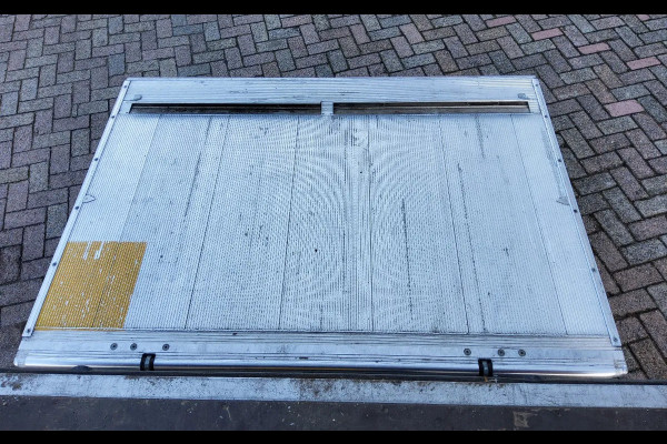 Renault Master 145.35 MET LAADBAK-KLEP-ZIJDEUR - EURO 6 - VVT-08-J Renault Master 145.35 MET LAADBAK-KLEP-ZIJDEUR - EURO 6 - VVT-08-J