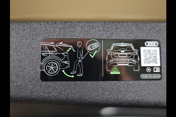 Audi Q5 2.0 TFSI e-hybrid quattro S edition Competition | Mmi experience pro | Glazen panoramadak | Tech plus | Privacy glas |