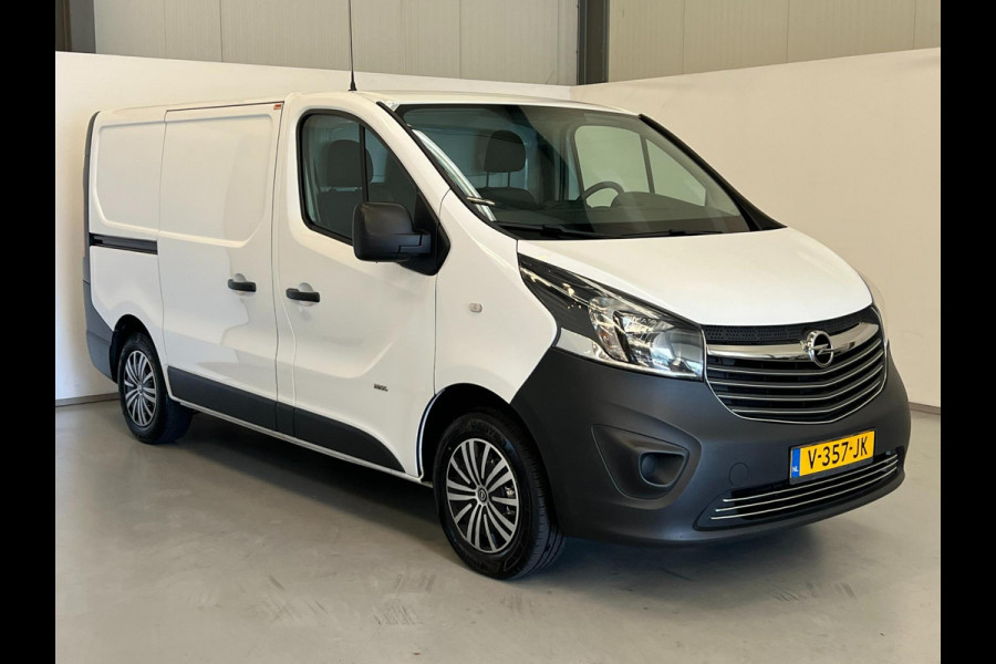 Opel Vivaro 1.6 CDTI L1H1 / 3-zits / Airco / Trekhaak