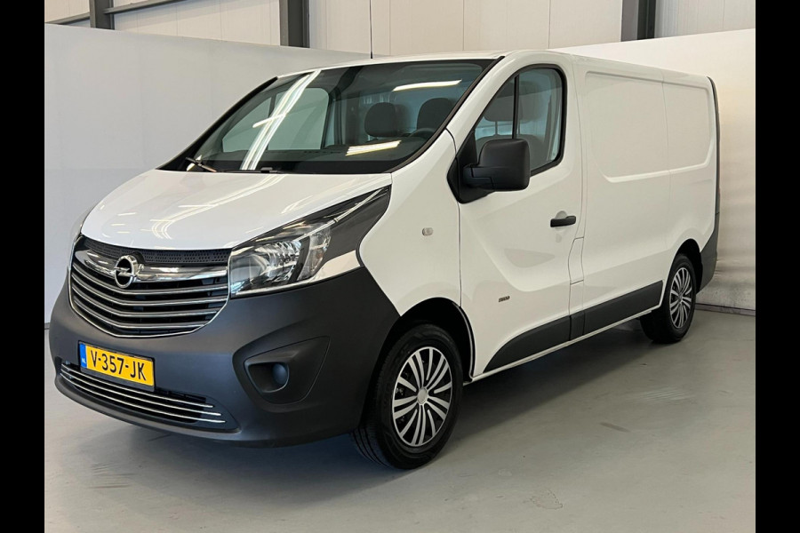 Opel Vivaro 1.6 CDTI L1H1 / 3-zits / Airco / Trekhaak