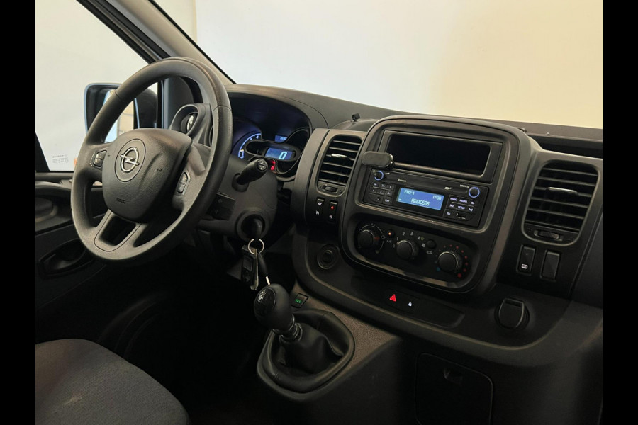 Opel Vivaro 1.6 CDTI L1H1 / 3-zits / Airco / Trekhaak