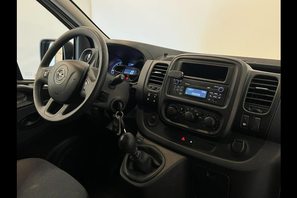 Opel Vivaro 1.6 CDTI L1H1 / 3-zits / Airco / Trekhaak