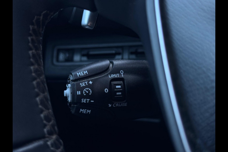 Peugeot 3008 1.2 PureTech Active M2018 PANO 360 CAMERA NAVI PDC CLIMATE