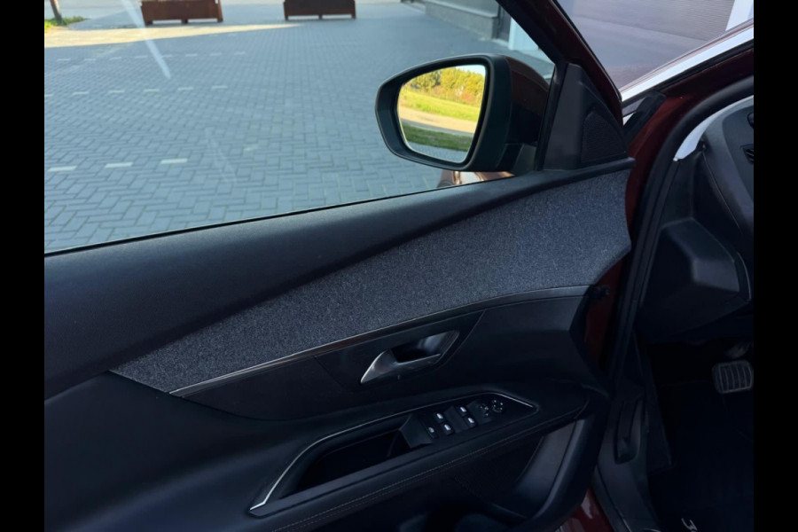 Peugeot 3008 1.2 PureTech Active M2018 PANO 360 CAMERA NAVI PDC CLIMATE