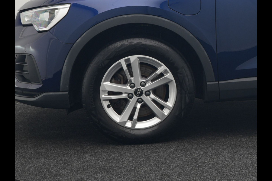 Audi Q3 45 TFSI e Advanced edition Plug In Hybrid 245pk PHEV | Panodak | Lederen Sportstoelen Verwarmd | Apple Carplay | Blis | Cruise Control | Navigatie | Virtual | DAB |