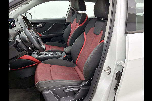 Audi Q2 1.0 TFSI Sport Pro Line(NL-auto, Dealer OnderH, Navi, Parkeerhulp, Airco, Cruise Controle, Etc) Audi Q2 1.0 TFSI Sport Pro Line(NL-auto, Dealer OnderH, Navi, Parkeerhulp, Airco, Cruise Controle, Etc)