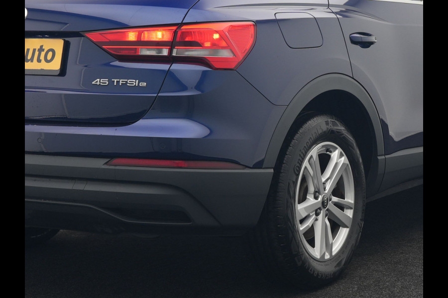 Audi Q3 45 TFSI e Advanced edition Plug In Hybrid 245pk PHEV | Panodak | Lederen Sportstoelen Verwarmd | Apple Carplay | Blis | Cruise Control | Navigatie | Virtual | DAB |