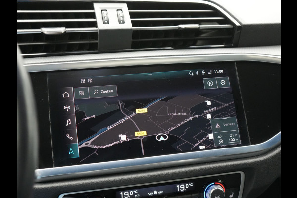 Audi Q3 45 TFSI e Advanced edition Plug In Hybrid 245pk PHEV | Panodak | Lederen Sportstoelen Verwarmd | Apple Carplay | Blis | Cruise Control | Navigatie | Virtual | DAB |