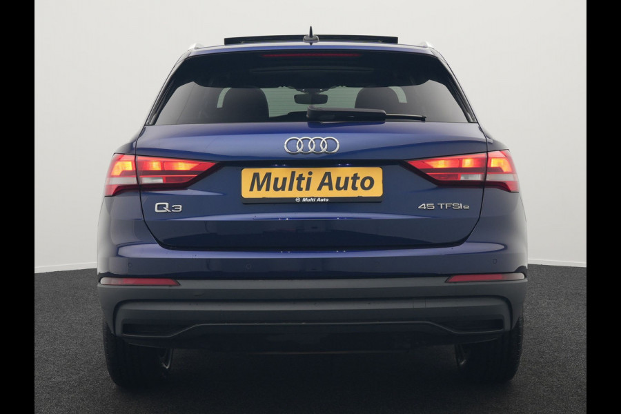 Audi Q3 45 TFSI e Advanced edition Plug In Hybrid 245pk PHEV | Panodak | Lederen Sportstoelen Verwarmd | Apple Carplay | Blis | Cruise Control | Navigatie | Virtual | DAB |
