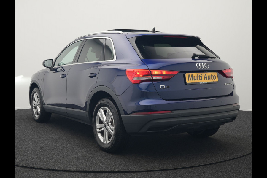 Audi Q3 45 TFSI e Advanced edition Plug In Hybrid 245pk PHEV | Panodak | Lederen Sportstoelen Verwarmd | Apple Carplay | Blis | Cruise Control | Navigatie | Virtual | DAB |