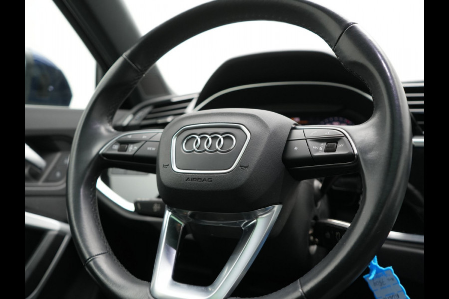 Audi Q3 45 TFSI e Advanced edition Plug In Hybrid 245pk PHEV | Panodak | Lederen Sportstoelen Verwarmd | Apple Carplay | Blis | Cruise Control | Navigatie | Virtual | DAB |