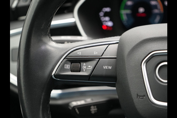 Audi Q3 45 TFSI e Advanced edition Plug In Hybrid 245pk PHEV | Panodak | Lederen Sportstoelen Verwarmd | Apple Carplay | Blis | Cruise Control | Navigatie | Virtual | DAB |