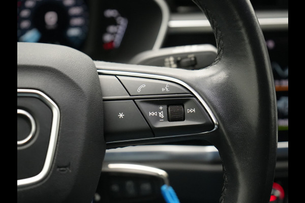 Audi Q3 45 TFSI e Advanced edition Plug In Hybrid 245pk PHEV | Panodak | Lederen Sportstoelen Verwarmd | Apple Carplay | Blis | Cruise Control | Navigatie | Virtual | DAB |