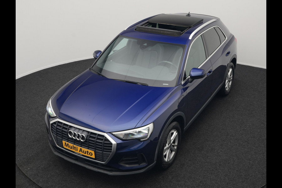 Audi Q3 45 TFSI e Advanced edition Plug In Hybrid 245pk PHEV | Panodak | Lederen Sportstoelen Verwarmd | Apple Carplay | Blis | Cruise Control | Navigatie | Virtual | DAB |