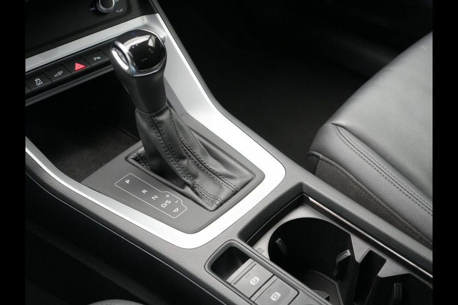 Audi Q3 45 TFSI e Advanced edition Plug In Hybrid 245pk PHEV | Panodak | Lederen Sportstoelen Verwarmd | Apple Carplay | Blis | Cruise Control | Navigatie | Virtual | DAB |