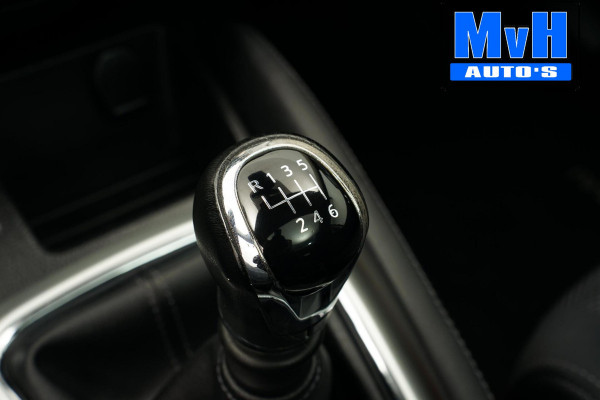 Nissan QASHQAI 1.2 N-Connecta|PANO|TREKHAAK|CAMERA|LED|KEYLESS