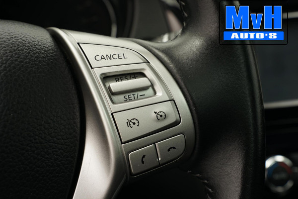 Nissan QASHQAI 1.2 N-Connecta|PANO|TREKHAAK|CAMERA|LED|KEYLESS