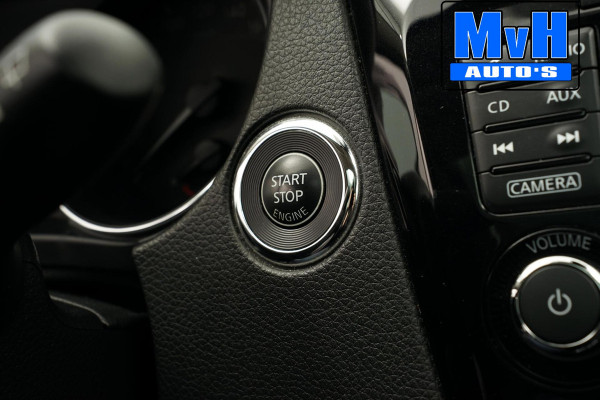 Nissan QASHQAI 1.2 N-Connecta|PANO|TREKHAAK|CAMERA|LED|KEYLESS