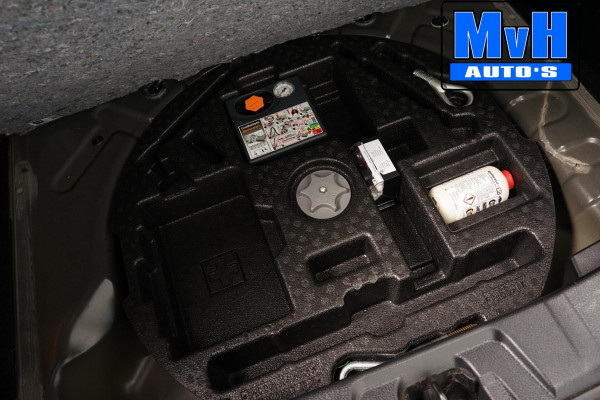 Nissan QASHQAI 1.2 N-Connecta|PANO|TREKHAAK|CAMERA|LED|KEYLESS