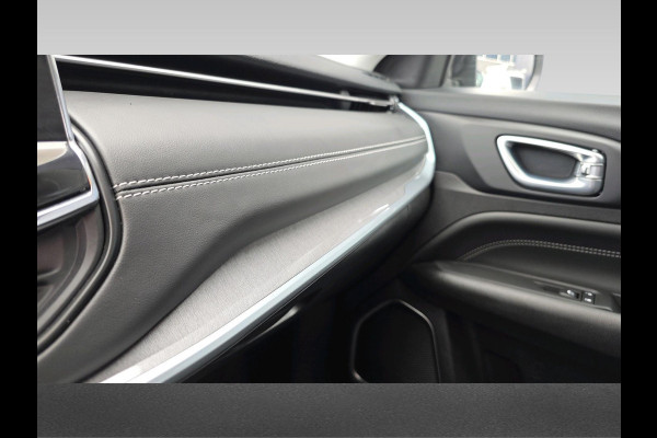 Jeep Compass 4xe 240 Plug-in Hybrid Electric S | Automaat | 4x4 | Volleder | Stoelen Elektrisch | Achtrijcamera/Parkeersensoren |